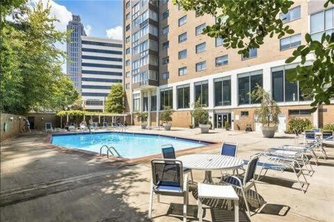 Heart Atl Downtown High Rise 2B2B Condo Lm2206 Atlanta Luaran gambar